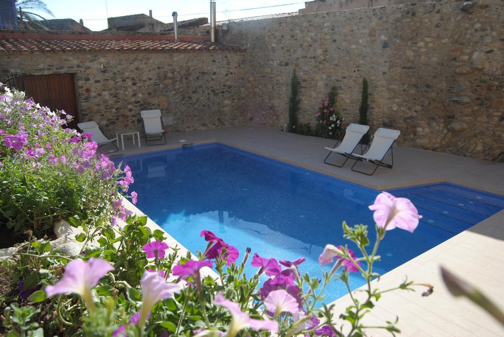 Can Garriga Garriguella Exterior photo
